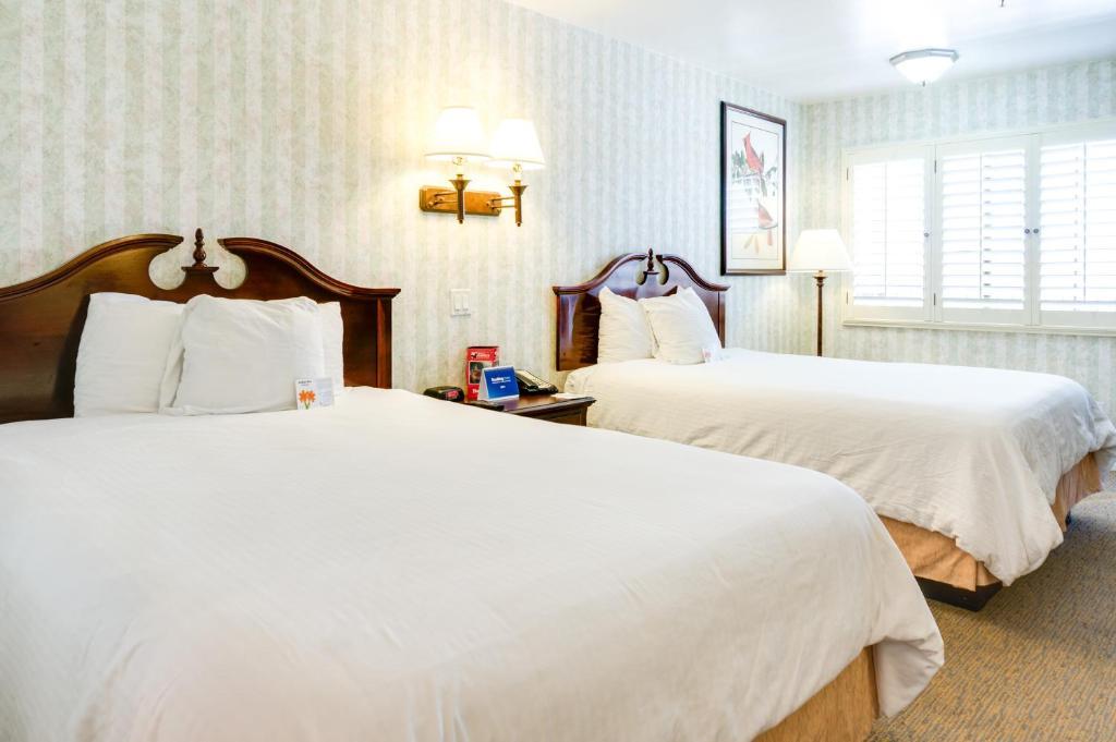 Carousel Inn And Suites Anaheim Extérieur photo